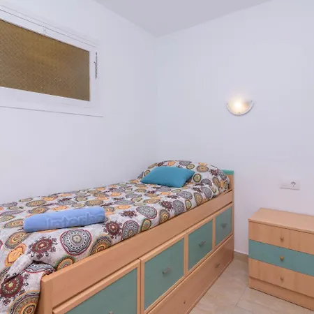 Cala Granadella-2 *